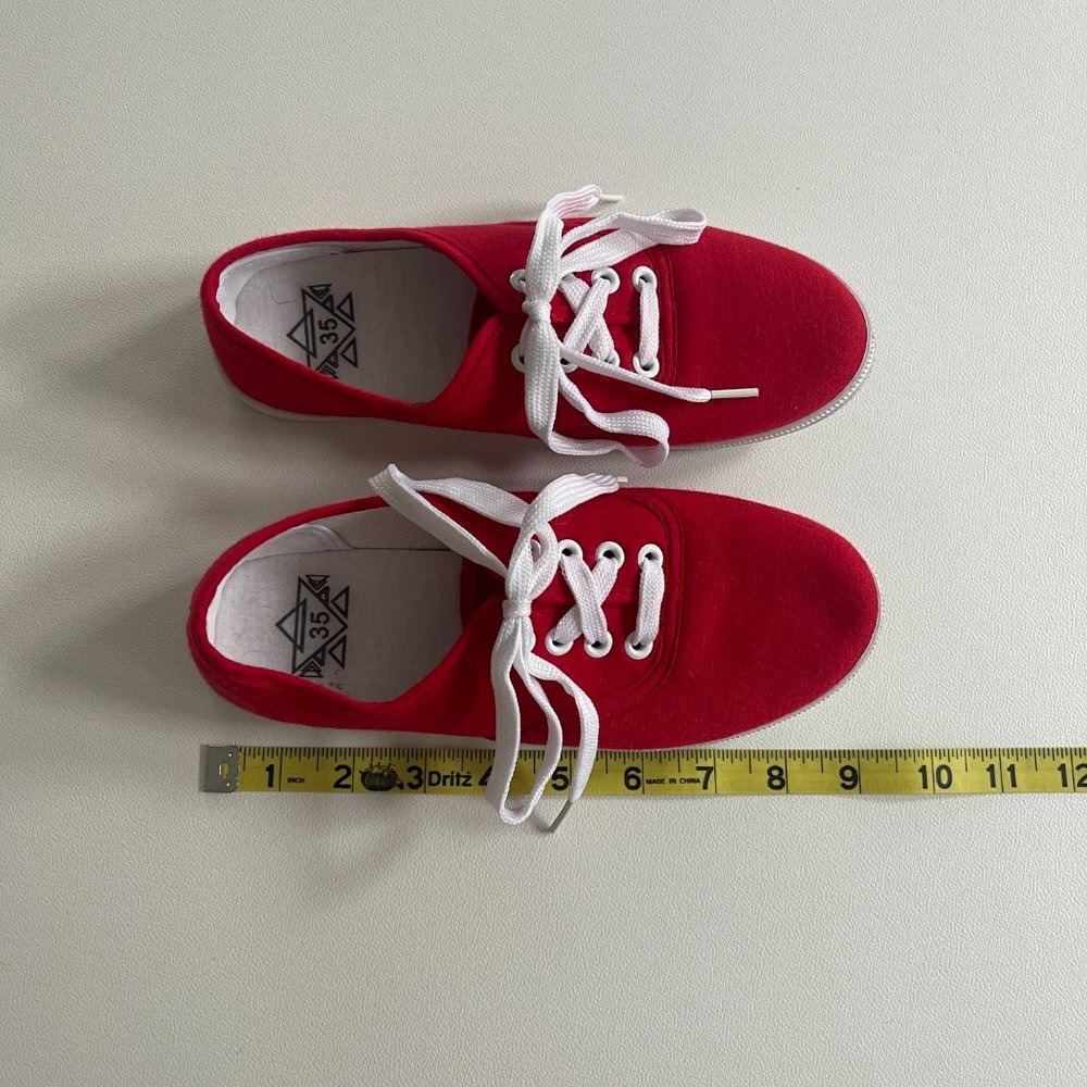 Women's Red Canvas Lace-up Shoes Sz 5 - Picture 6 of 7